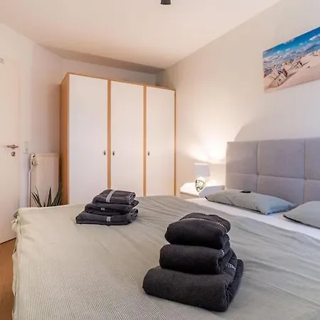 Apartment In St Peter-ording With Terrace, Cleaning Included Bohl